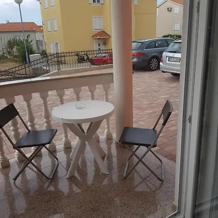 Apartment Vrdoljak *