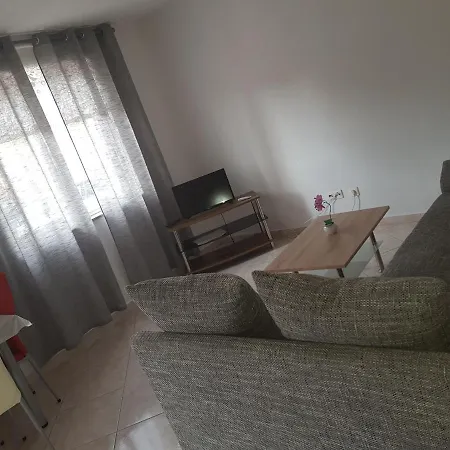 Apartment Vrdoljak *